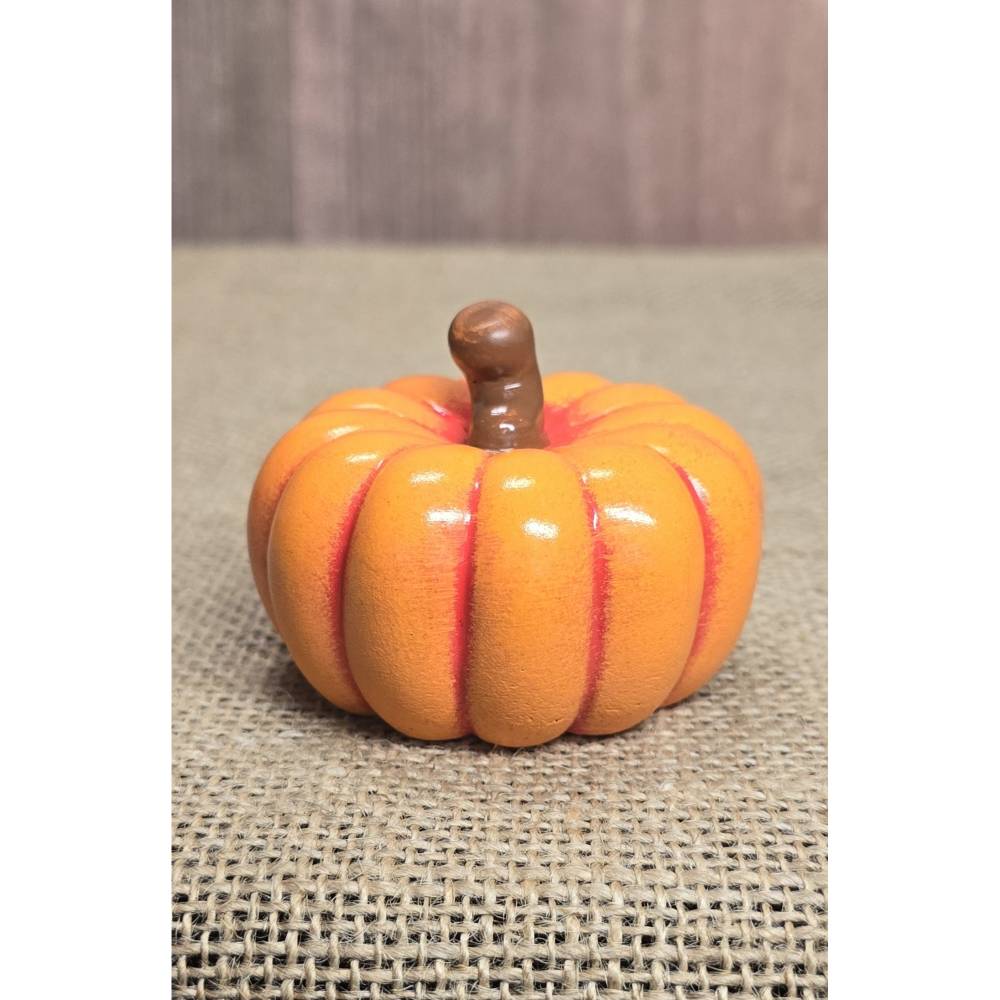 Kürbis Figur- Halloween - Dekoration - Handarbeit - Obst Bild 2