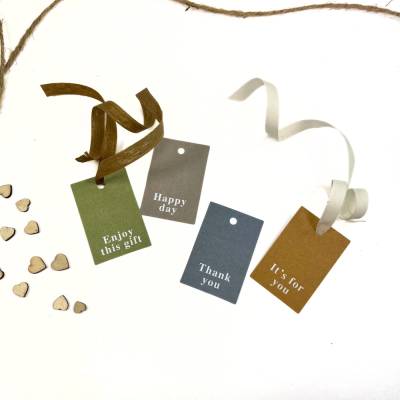 Set aus 4 Geschenkanhängern mit Aufschrift GRÜN BLAU TAUPE COGNAC schlichte Anhänger für Geschenke