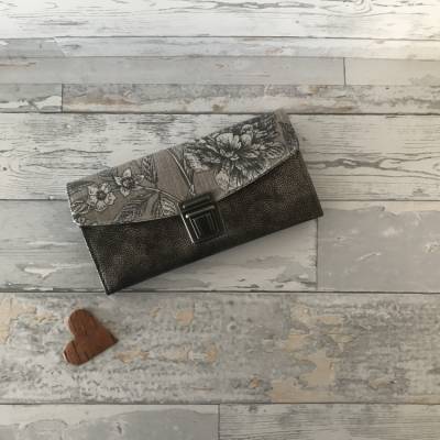 Geldbörse, Geldbeutel, Geldtasche, Kunstleder antik, Wiesenblumen