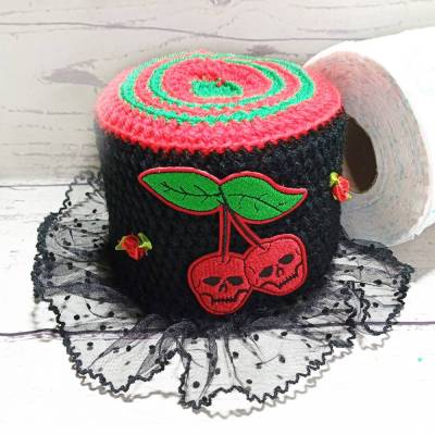 Klorollenhut , Totenkopf, Kirschen,Halloween 2