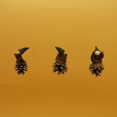 Zapfenwichtel - Jahreszeitentisch - Herbstdeko - Fensterdeko