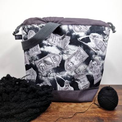 Projekttasche "Rest in Peace" schwarz Grabstein Größe M