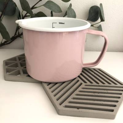 Stylische Topfuntersetzer aus Beton, ca. 15,5 cm verschiedene Designs