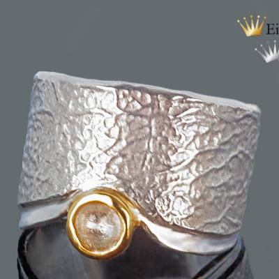 Goldschmiede Silberring "Gleam of hope" , handgefertigtes Unikat, Ring Silber breit, Damenring, Verlobungsring