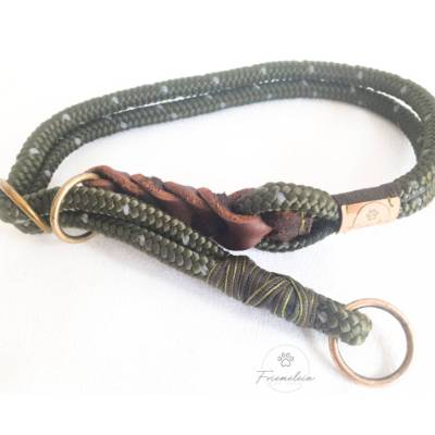 Reflektierendes Zugstopp-Halsband für größere Hunde