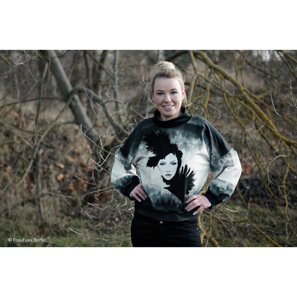 Rest: 1 x Panel French Terry Gloomy Hills Mystic Lady by Thorsten Berger Oeko-Tex(1St.18,-€) Bild 3