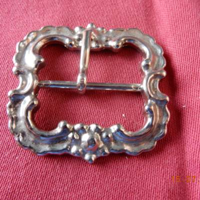 Ältere schöne Gürtelschnalle aus Metall,