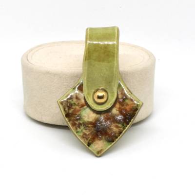 Riesiger Anhänger für Kette Keramik Grün, Braun, Goldfarbe Glasiert 80er Jahre Handarbeit Vintage 