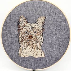 Stickdatei Hund Yorkshire Terrier, Biewer, West Highland Terrier – 10x10 & 15x15 Scribble Art Set