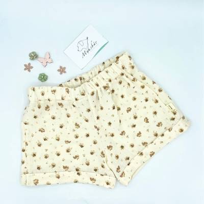 Kindershorts aus Musselin – Größe 98 / 104 – Creme