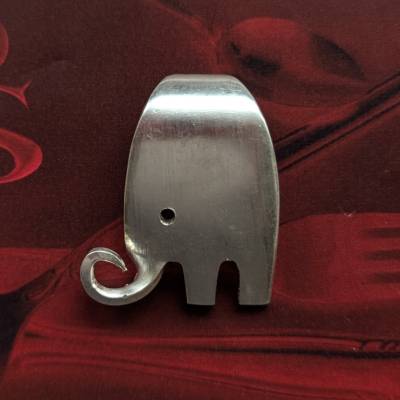 Besteckschmuck Anhänger  *Little Elefant left* Lagenlook