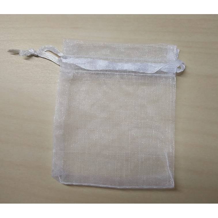 Personalisierbarer Schlüsselanhänger Tropfenform Braun-Gold – Unikat von derWolltiger Bild 2