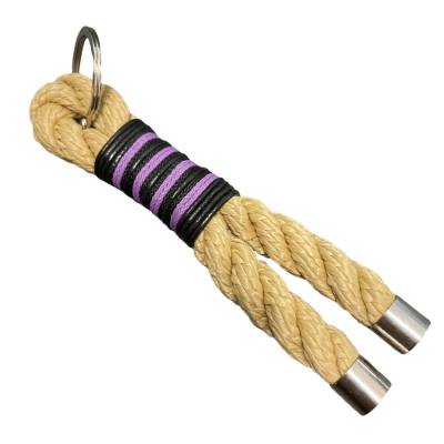 Schlüsselanhänger der Marke AlsterStruppi in naturbeige, schwarzem Leder, personalisiert ist möglich