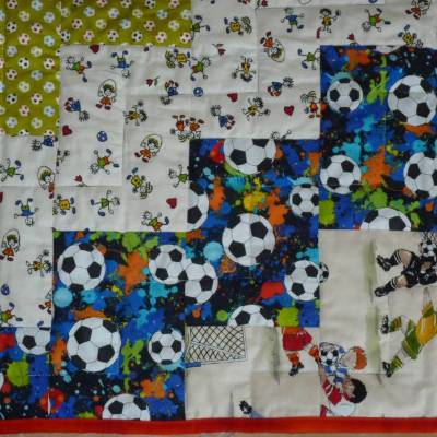 Kuscheldecke für alle Fußballfans Patchworkdecke Kinderwagendecke ca. 80 x 110 cm