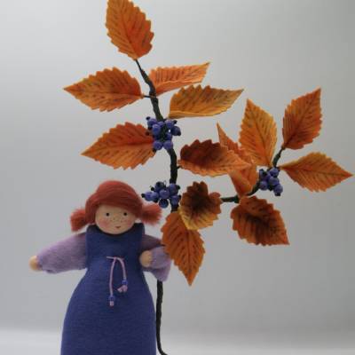 Herbstlicher Liebesperlenstrauch - Blumenkind - Jahreszeitentisch - Waldorf Art -Herbst Dekoration - Art.Nr. HE10