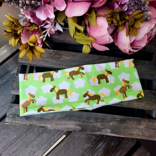 Kinderstirnband Stirnband Pferdestall Pferde Tiermotiv Pferdemotiv Berge Gipfel Kinder Knotenstirnband Haarband Haarreif