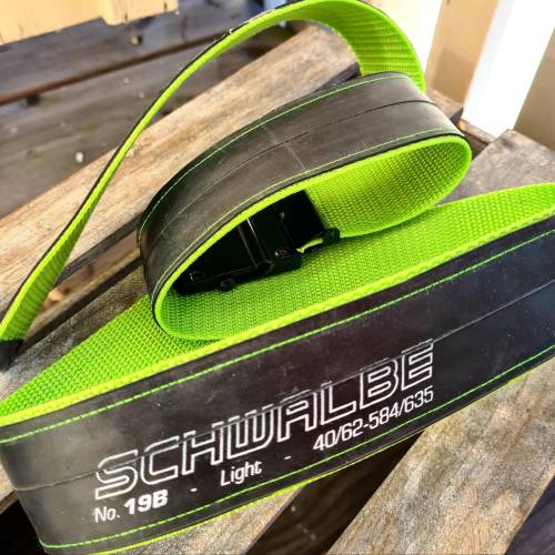 Upcycling Fahrradschlauch Gürtel – Nachhaltiger Fahrrad Gürtel, Geschenkidee für Biker