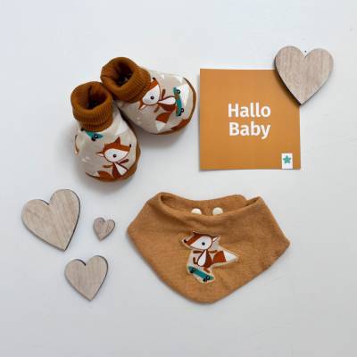 FUCHS Booties 0-6 Mon. + Frotteehalstuch 2 Teile von zimtblüte