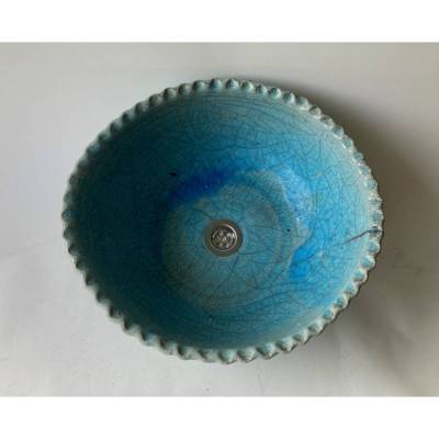 Restauriertes Waschbecken leicht oval / Raku / Muschelrand-Seladon / Antik  Ø 41 /38 cm Höhe 16 cm