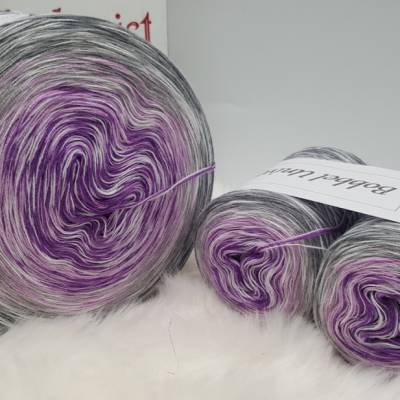 (GP 71,70€/KG)  **My Madness** Farbverlaufsgarn / Bobbel / Wolle   Pulliwicklung