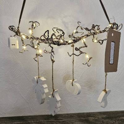 Deko-Ast aus Aluminiumdraht mit Raysin-Anhängern für Herbstdekoration und Beleuchtung