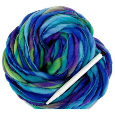 Fairyland - handgesponnene Wolle Merino dick dünn Garn 100g/70m, dickes Strickgarn, Webgarn, Filzgarn blau lila grün