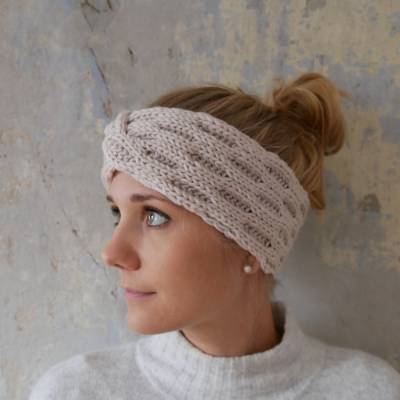 zimtblüte Stirnband ENNA mit Twist handgestrickt  aus 100% Wolle in 4 aktuellen Farben von zimtblüte