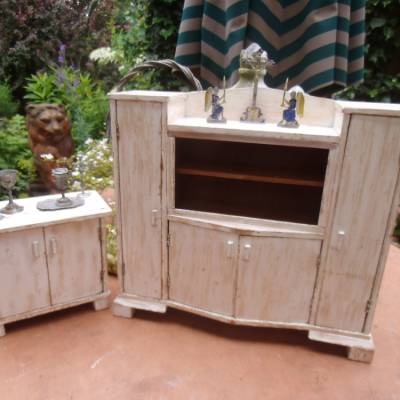 Antik 2 Puppenschrank Puppenkommode Küchenschrank Puppenhaus Shabby Landhaus Cottage