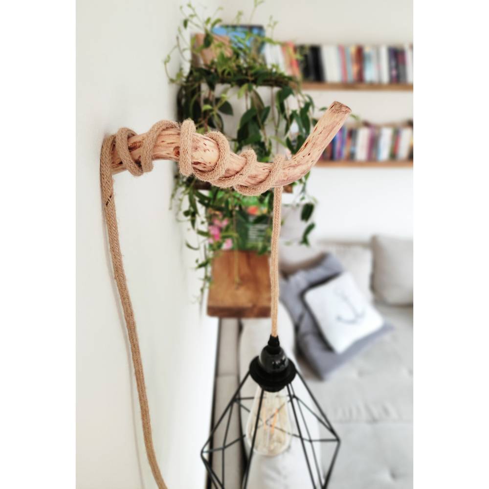 NATURHOLZ WANDLAMPE Leseleuchte aus Astholz Rustikale Wildholz Lampe Zweig BoHo Hängeleuchte Ast Lampenhaken NATURHOLZ WANDLAMPE Leseleuchte aus Astholz Rustikale Wildholz Lampe Zweig BoHo Hängeleuchte Ast Lampenhaken