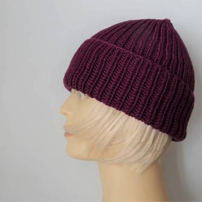 VERSANDFERTIG! Handgestrickte Beanie MAGENTA Unisex – Trendige Mütze aus 100% Wolle von zimtblüte