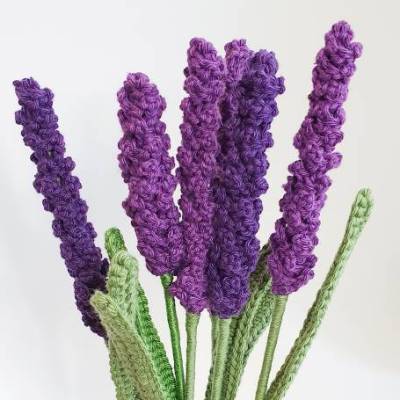 Lavendel gehäkelt | gehäkelte Pflanzen | dekorativer Blumenstrauß | Geschenkidee für Freunde und Kollegen 