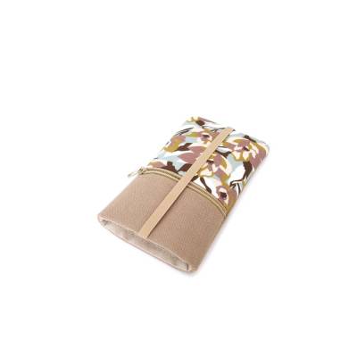 Handytasche Hochformat mit Kartenfach – Individuelle Anfertigung für jedes Modell