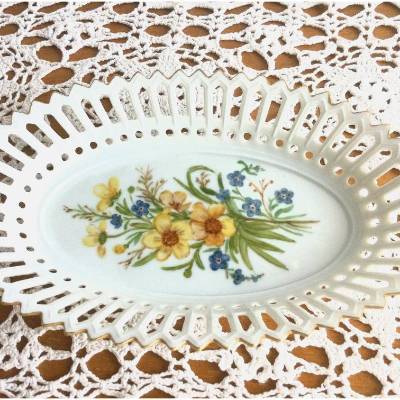 Vintage Durchbruchschale von Königlich Tettau Atelier aus den 60er Jahren