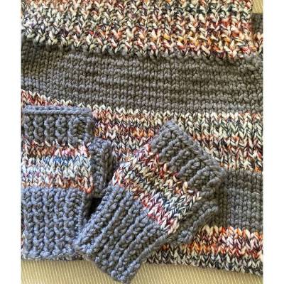 Schal und Pulswärmer/Armstulpen als Winterset, handgestrickter Schal im Set mit passenden Pulswärmern/Armstulpen
