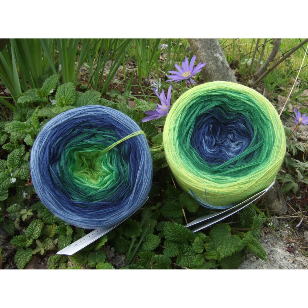 100% Schurwolle Merino extrafein Bobbel gefachter Farbverlauf Wolke 7 Waldgeister 4-fädig Bild 3