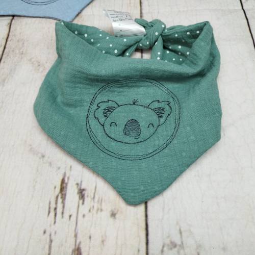 Kleines Halstuch Musselin altmint mit Koala Stickerei – Wendbar bis 3 Jahre