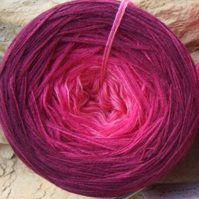 100% Schurwolle Merino extrafein Bobbel Farbverlauf Wolke 7 Beerentraum 4-fädig