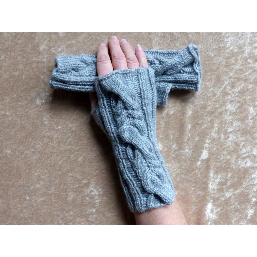 Strickanleitung Stulpen Cleo - fingerlose Handschuhe mit Daumenkeil Bild 9