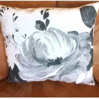 Kissen klein - Große Blume - Ideal zum Kuscheln von Hobbyhaus
