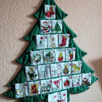 Weihnachtsbaum-Handarbeit,  Berlin 70er Jahre.