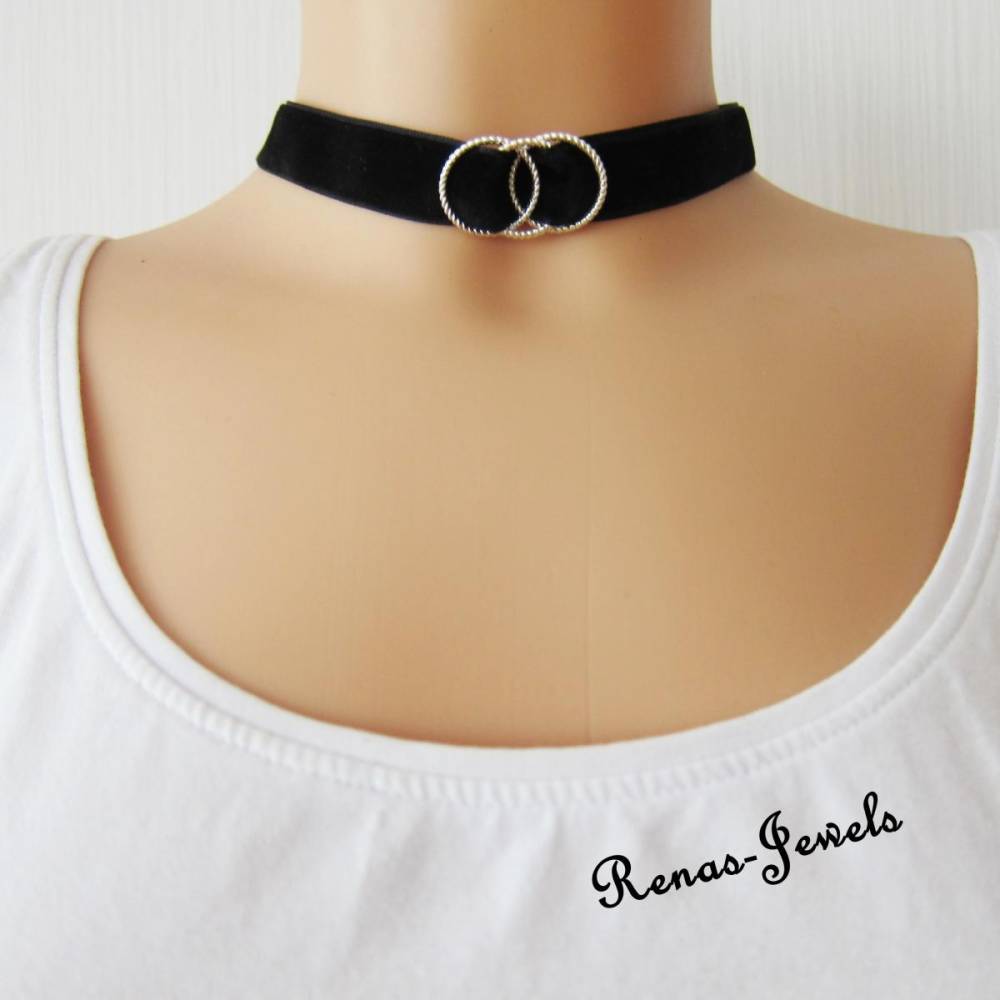 Choker Kette schwarz Samtband mit silberfarbenen Schmuckringen  Kropfband  Halsband Damen