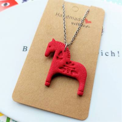 Geschenk-/Kettenanhänger "Freiheit auf vier Beinen"