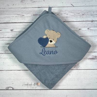 Kapuzenhandtuch mit Teddymotiv und Wunschnamen bestickt I Babygeschenk Geburt I verschiedene Farben I 75x75cm 100x100 cm