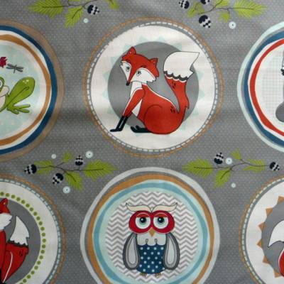 Patchworkstoff Timberland Critters Labels von Adorn