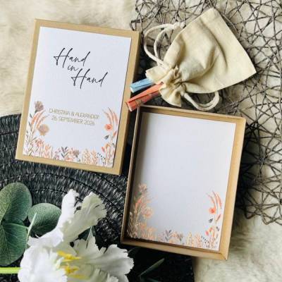 Personalisierte Geschenkbox zur Hochzeit für Geldgeschenke | Hochzeitsgeschenk zur Spätsommerhochzeit | Hand in Hand