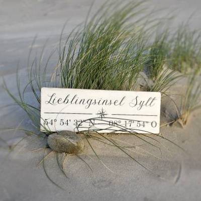 LIEBLINGSINSEL SYLT - martimes Holzschild für Sylt-Fans im Hamptons-Stil