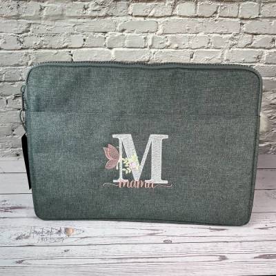 Laptophülle mit Namen bestickt I personalisierte Laptop Hülle I Geschenkidee Mama 