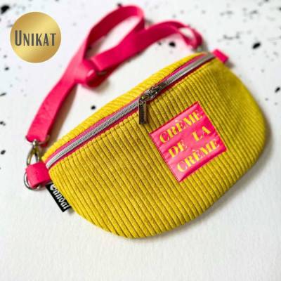 Unikat / Trendy Crossbag / Crossbody / HipBag / Bauchtasche / Gürteltasche / Umhängetasche aus Cord in Gelb