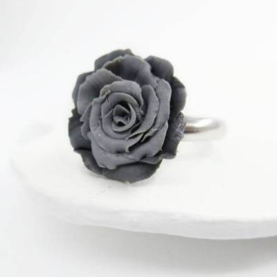 Grauer Rosenring, Polymer Clay, Herbstschmuck, Geschenk für Blumenliebhaber, Geschenk für Frauen
