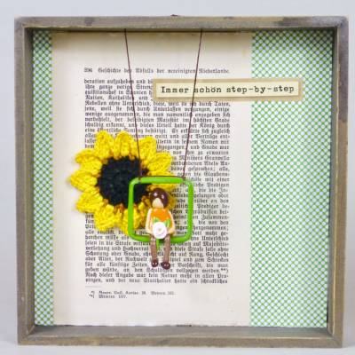„Immer schön Step-by-step“ - 3-D-Collage in einem Deko - Holztablett, ein tolles Einzelstück